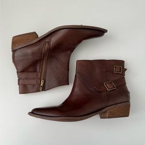 NEW! Lucky Brand boots